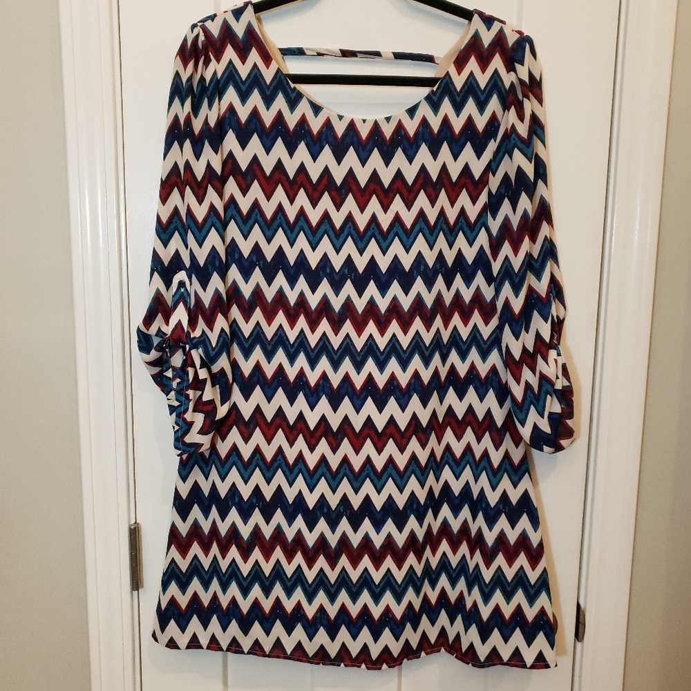 Speechless Blue and Cream Graphic 3/4 Sleeve Mini Dress